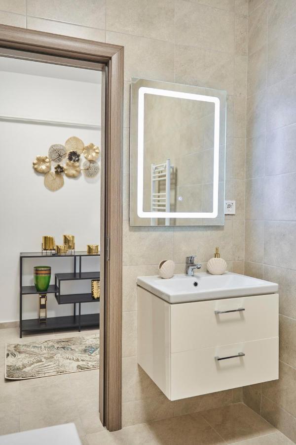 Smarald Apartament Iulius Mall Iasi Ngoại thất bức ảnh