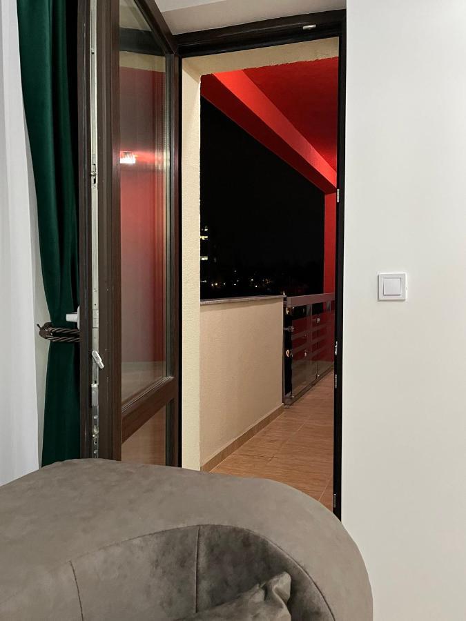 Smarald Apartament Iulius Mall Iasi Ngoại thất bức ảnh